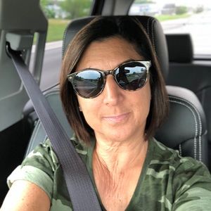 Meet your Posher, Trish